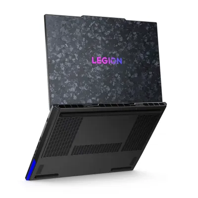 Laptop Lenovo Legion 9 18IAX10 (83EY000RLM) | Core Ultra 9 275HX | 64GB DDR5 | 2TB SSD | RTX 5090 24GB | 18″ 4K 240Hz